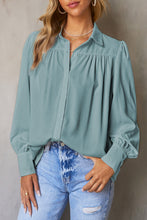 Load image into Gallery viewer, Gathered Detail Puff Sleeve Shirt