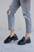 Load image into Gallery viewer, Tassel Detail Mid Heel Chunky Loafers