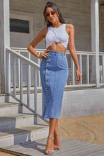 Load image into Gallery viewer, Gladis Buttoned Down Denim Skirt
