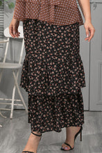 Load image into Gallery viewer, Plus Size Ditsy Floral Layered Maxi Skirt