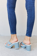 Load image into Gallery viewer, Misty Blue Platform Sandals