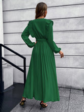 Load image into Gallery viewer, Sophia Maxi Dress