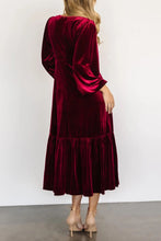 Load image into Gallery viewer, Vivian Long Sleeve Midi Velvet Dress
