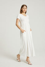 Load image into Gallery viewer, Tasia Maxi Dress With Pocket
