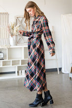 Load image into Gallery viewer, PLAID BELTED LONG SHIRT DRESS
