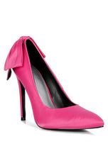 Load image into Gallery viewer, Hornet Satin Stiletto Pump
