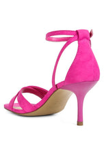 Load image into Gallery viewer, Oraiku Buckle Sandals
