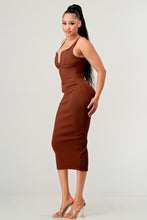 Load image into Gallery viewer, IT FEELS LIKE FALL MIDI DRESS
