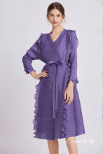 Load image into Gallery viewer, PURPLE MIDI DRESS
