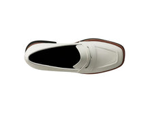 Load image into Gallery viewer, Moore Lead Lady Loafers
