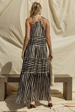 Load image into Gallery viewer, Summer Vibes Maxi Dress
