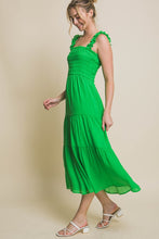 Load image into Gallery viewer, Smocked Bodice Maxi Dress
