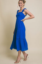 Load image into Gallery viewer, Smocked Bodice Maxi Dress
