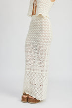 Load image into Gallery viewer, FITTED CROCHET MAXI SKIRT WITH SLIT
