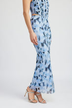 Load image into Gallery viewer, MACEY MESH MAXI SKIRT
