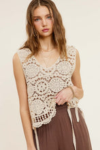 Load image into Gallery viewer, Self Side Tie Detailed Crochet Vest Top
