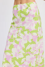 Load image into Gallery viewer, MAXI FLORAL BIAS SKIRT
