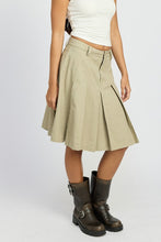 Load image into Gallery viewer, COURTNEY KNEE LENGTH PLEATED SKIRT
