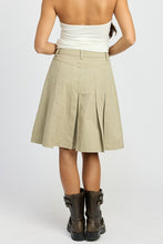 Load image into Gallery viewer, COURTNEY KNEE LENGTH PLEATED SKIRT
