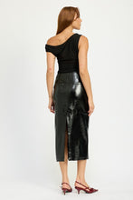 Load image into Gallery viewer, FITTED PENCIL SKIRT WITH SLIT
