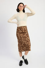 Load image into Gallery viewer, BIAS MIDI SKIRT
