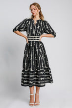 Load image into Gallery viewer, Umgee Velvet Trim Midi Dress
