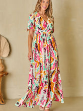 Load image into Gallery viewer, Stacia Maxi Dress
