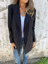 Load image into Gallery viewer, Yendi Long Sleeve Blazer
