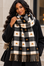Load image into Gallery viewer, Heart Pattern Plaid Tassel Scarf
