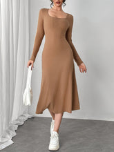 Load image into Gallery viewer, Square Neck Long Sleeve Midi Wrap Dress
