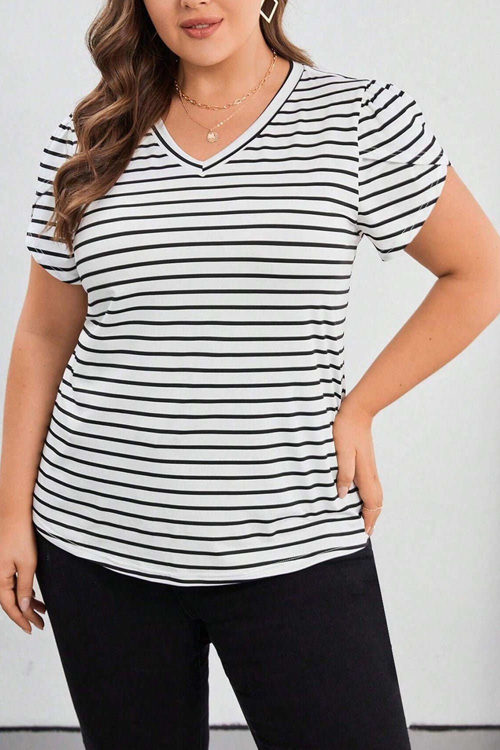 Khaley Striped V-Neck Short Sleeve T-Shirt