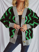 Load image into Gallery viewer, Contrast Trim Geometric V-Neck Long Sleeve Cardigan
