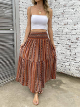Load image into Gallery viewer, Souring Maxi Skirt
