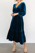 Load image into Gallery viewer, Vivian Long Sleeve Midi Velvet Dress
