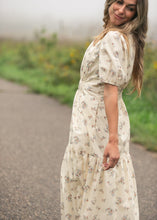 Load image into Gallery viewer, Katrina Half Sleeve Floral Midi Dress
