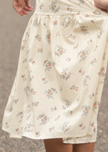 Load image into Gallery viewer, Katrina Half Sleeve Floral Midi Dress
