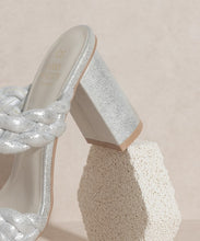 Load image into Gallery viewer, Savannah Metallic Heel
