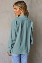 Load image into Gallery viewer, Gathered Detail Puff Sleeve Shirt
