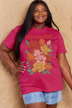 Load image into Gallery viewer, GRATEFUL Flower Graphic Cotton T-Shirt
