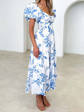 Load image into Gallery viewer, Twisted Printed Puff Sleeve Dress
