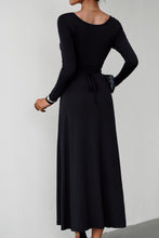 Load image into Gallery viewer, Yuri Lace-Up Maxi Dress
