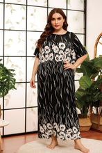 Load image into Gallery viewer, Plus Size Floral Round Neck Half Sleeve Maxi Dress
