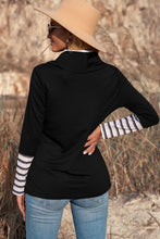 Load image into Gallery viewer, Striped Sequin Heart Graphic Long Sleeve Top
