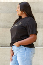 Load image into Gallery viewer, Davi &amp; Dani &quot;Babe&quot; Full Size Glitter Lettering Printed T-Shirt in Black
