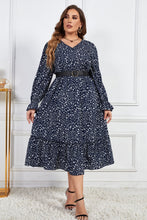Load image into Gallery viewer, Melo Apparel Plus Size Floral Print V-Neck Flounce Sleeve Midi Dress
