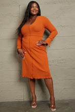 Load image into Gallery viewer, Chevron Midi Dress
