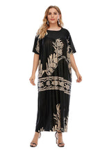 Load image into Gallery viewer, Plus Size Floral Round Neck Half Sleeve Maxi Dress
