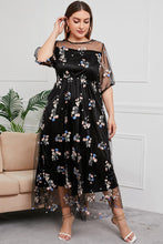 Load image into Gallery viewer, Mesha Round Neck Maxi Dress
