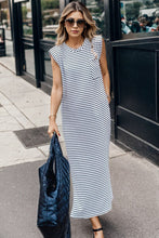 Load image into Gallery viewer, Sally Maxi Dress
