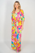 Load image into Gallery viewer, Molly Maxi Dress with Pockets
